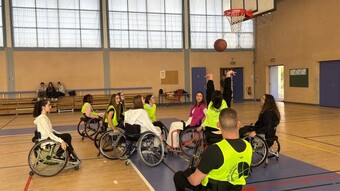 Castres Lyc A Veaute Handi BB