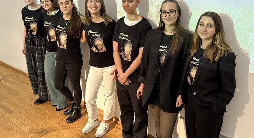 COM filles en or
